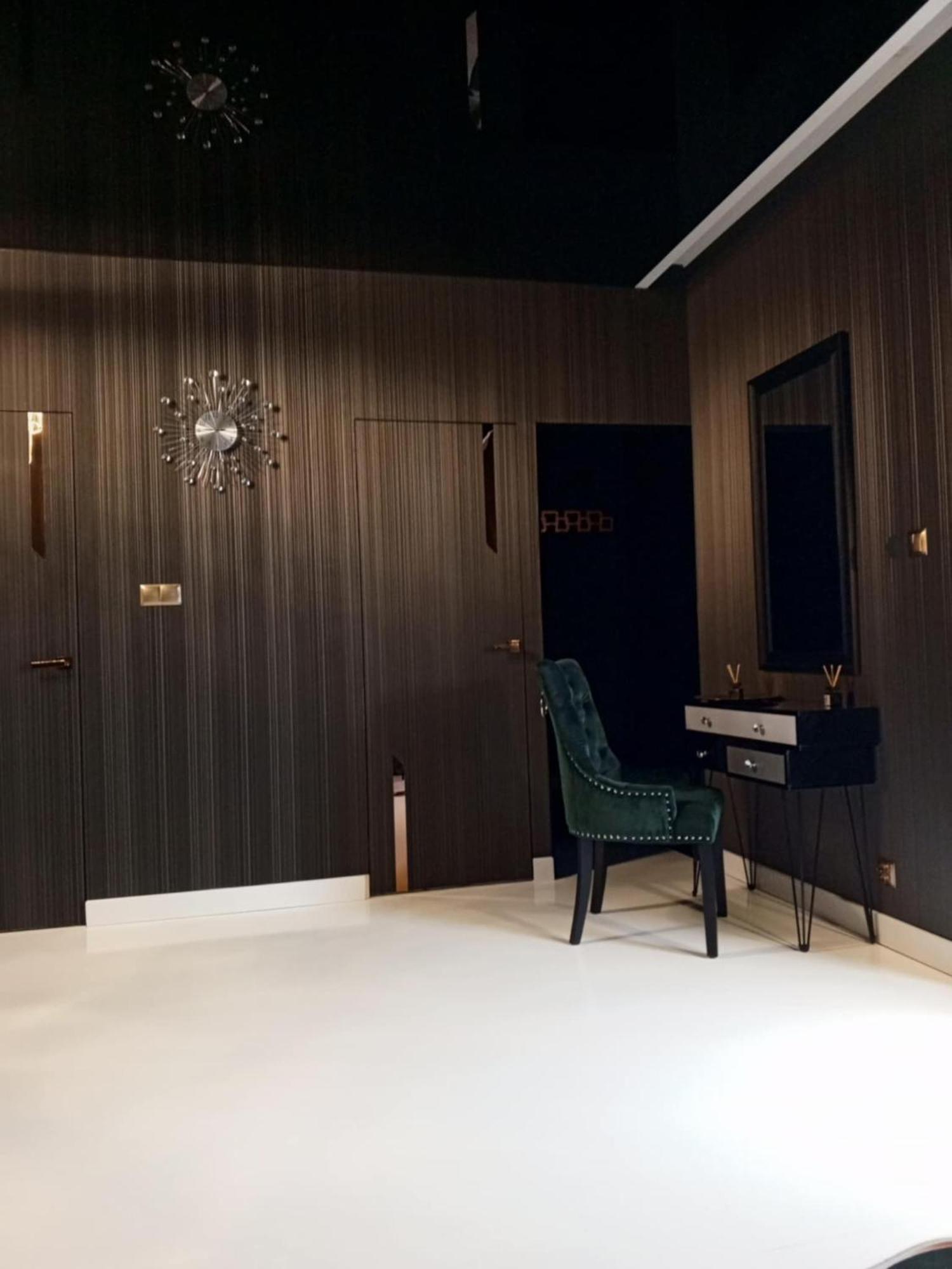 Black House A Radom Zewnętrze zdjęcie
