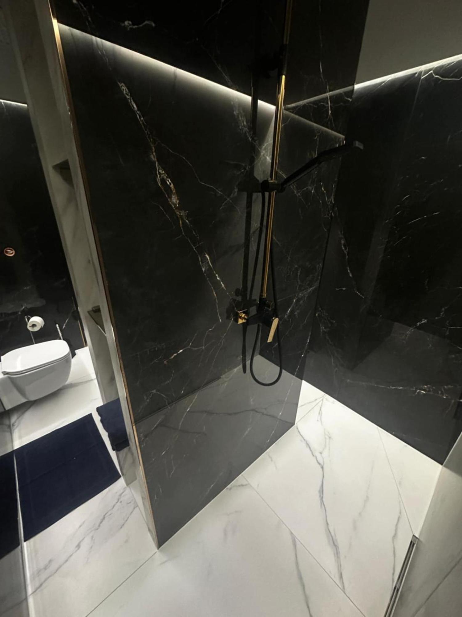 Black House A Radom Zewnętrze zdjęcie